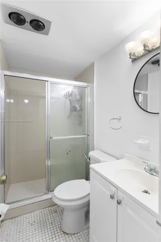 $225,000 | 701 Northeast 1st Court, Unit 209, Hallandale Beach, FL 33009