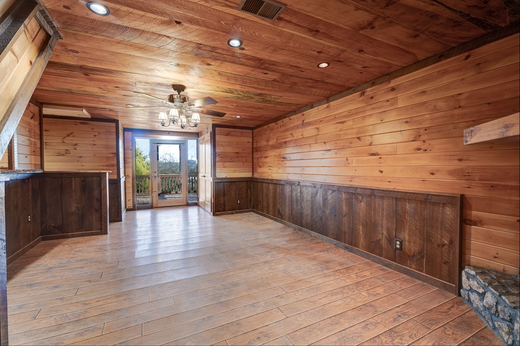 716 Lakeview Circle Morganton, GA 30560 - Photo 12 of 52