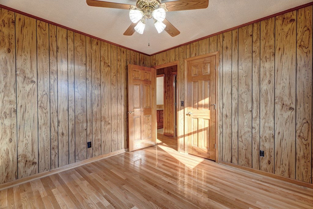 716 Lakeview Circle Morganton, GA 30560 - Photo 9 of 52