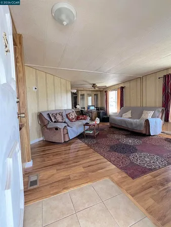 $49,000 | 201 Queens Way, Pittsburg, CA 94565