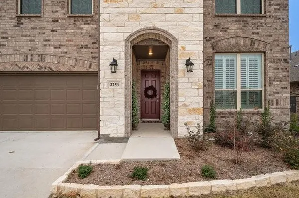 $3,150 | 2253 Burning Bush Lane, Waxahachie, TX 75167