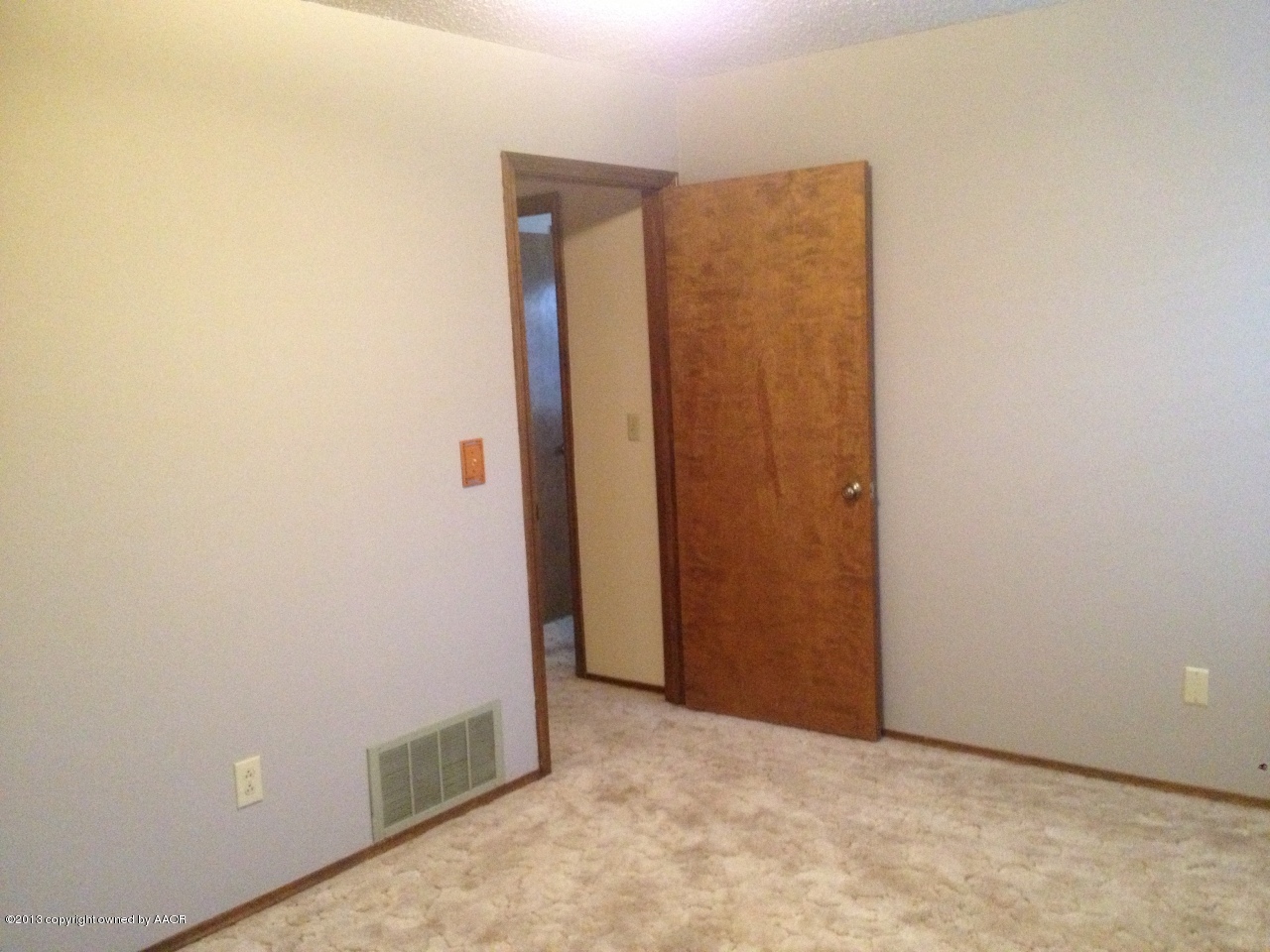 8213 Goodnight Trail Amarillo, TX 79110 - Photo 12 of 20 an empty room with closet