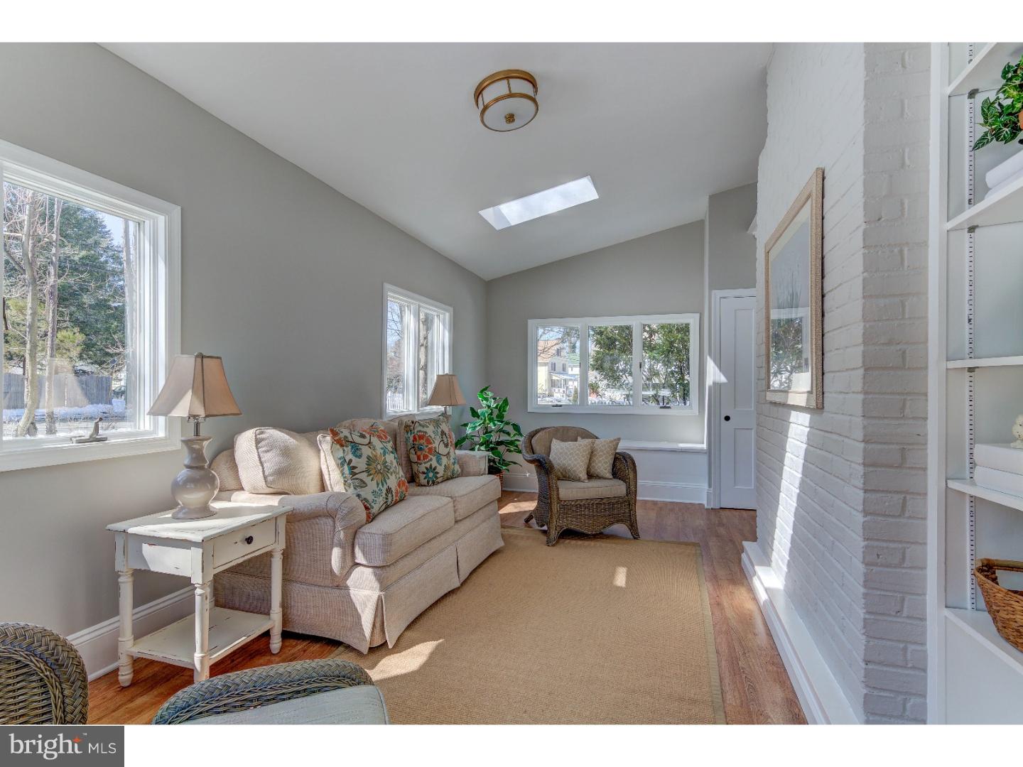 6 Hillside Road Wayne, PA 19087 - Photo 11 of 21 Sun Room
