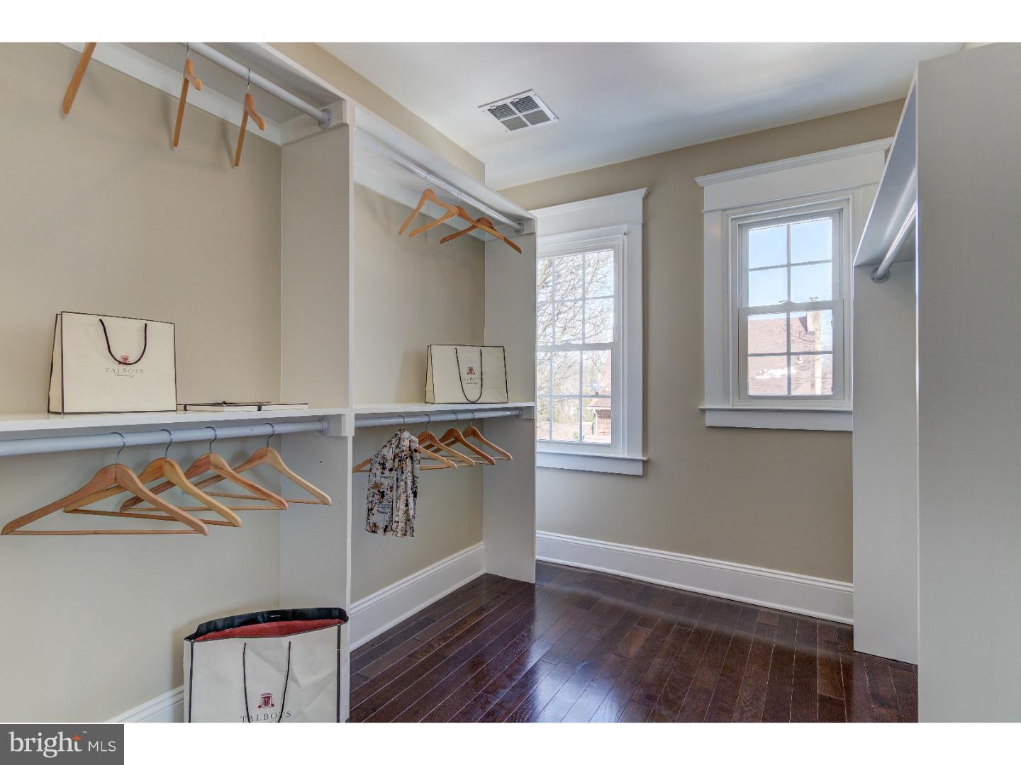 6 Hillside Road Wayne, PA 19087 - Photo 17 of 21 Walk-in Closet