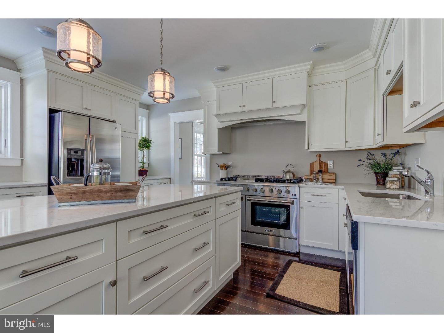 6 Hillside Road Wayne, PA 19087 - Photo 8 of 21 Kitchen