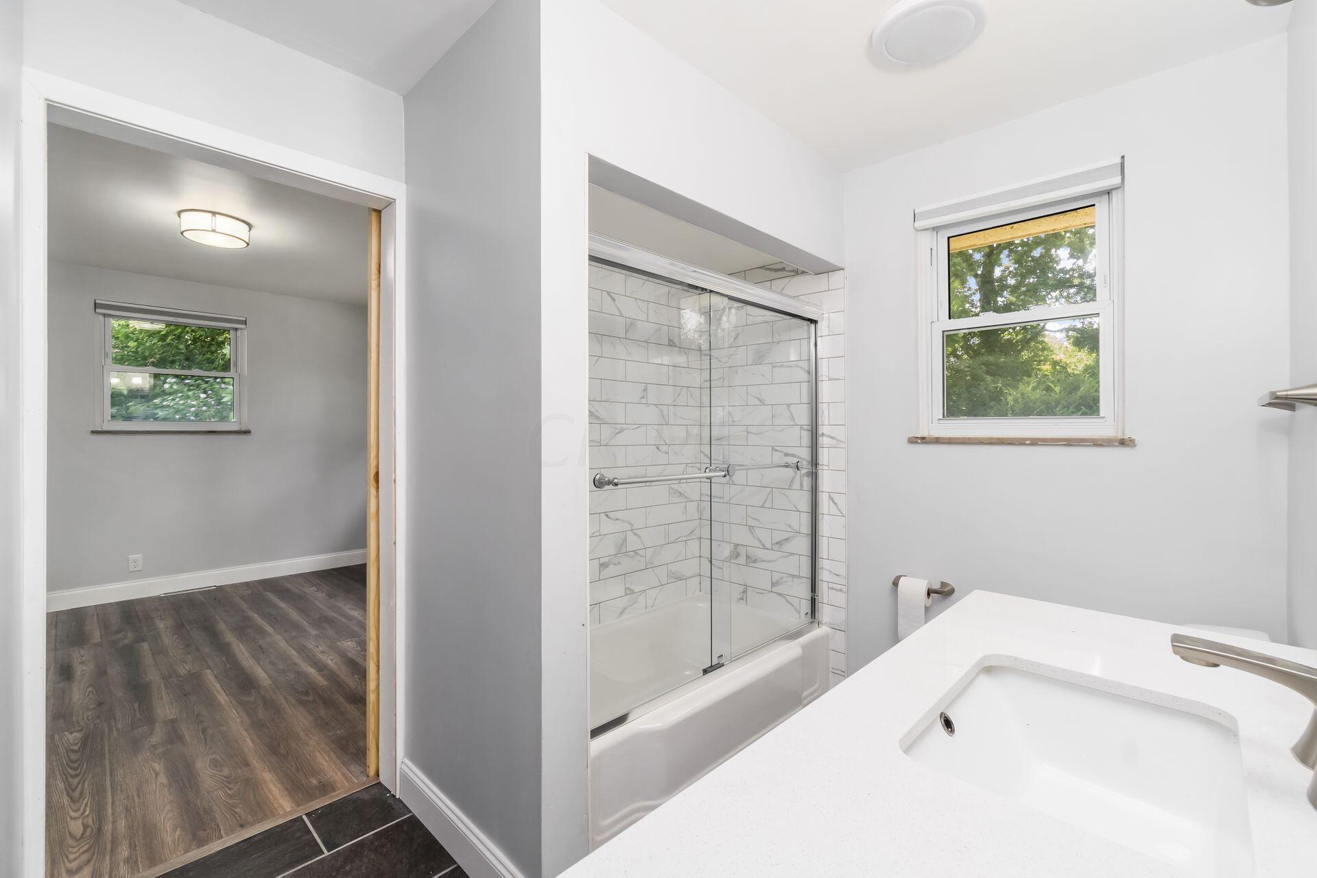 1459 South James Road Columbus, OH 43209 - Photo 25 of 43 039_S - 1459 S James Rd - 100
