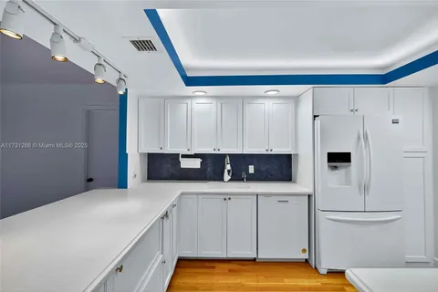 $1,199,000 | 2 Grove Isle Drive, Unit B404, Coconut Grove, FL 33133