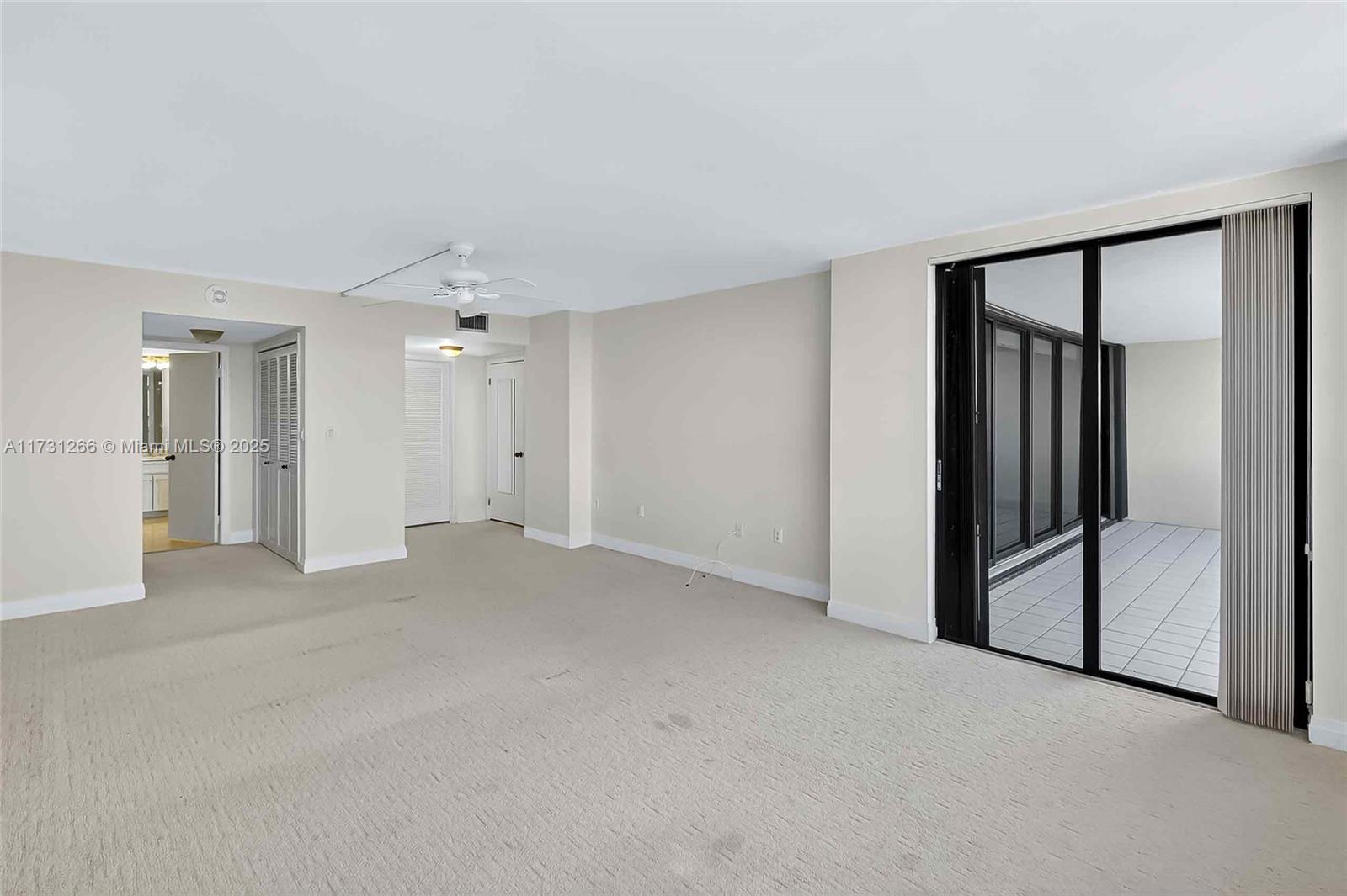 2 Grove Isle Drive, Unit B404 Coconut Grove, FL 33133 - Photo 25 of 36