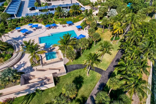 $1,099,000 | 2 Grove Isle Drive, Unit B404, Coconut Grove, FL 33133