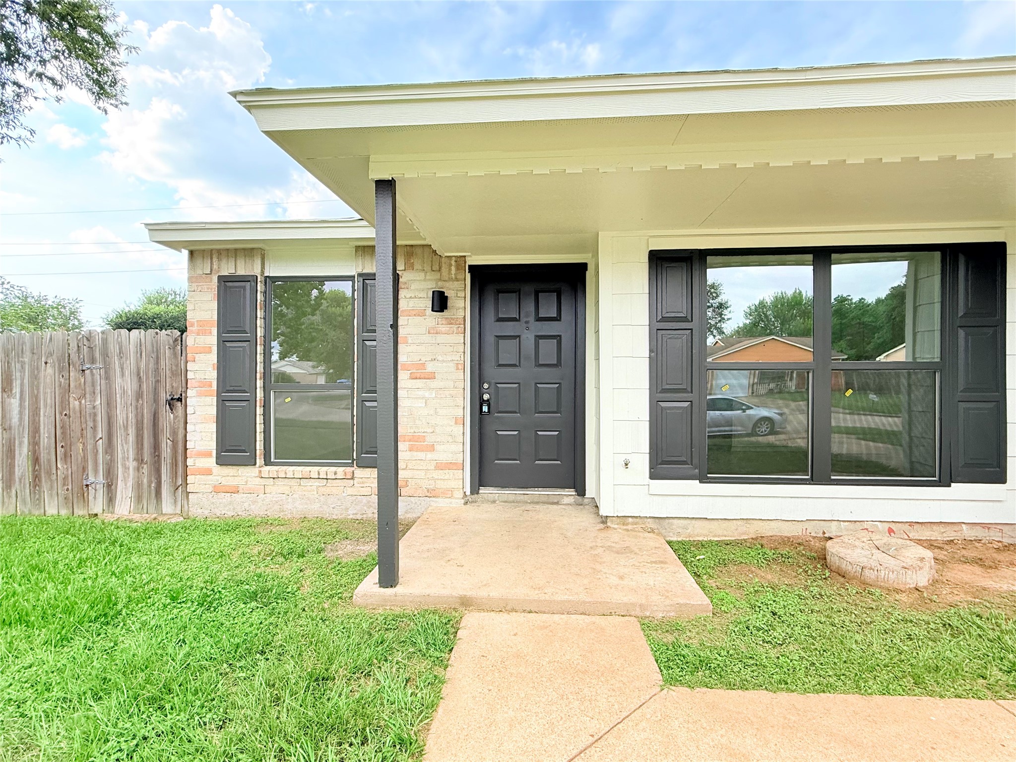 24410 Kennedy Ranch Drive Hockley, TX 77447 - Photo 1 of 20 Enter this beautiful home to see what all it offers.