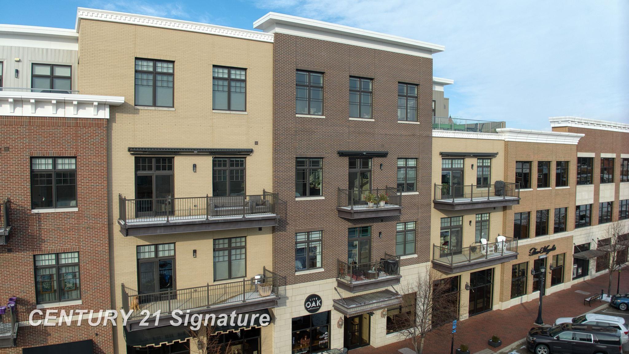 9 East Main Street Bay City, MI 48708 - Photo 3 of 26 50166470-f8cdf0ea-84dc-4310-b9c6-698b9c42c571.JPG