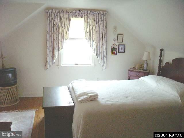 309 Pinehurst Road York, PA 17402 - Photo 5 of 8 Gallery Image 5
