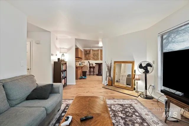 $665,000 | 9495-9497 West Edna Street, Boise, ID 83704