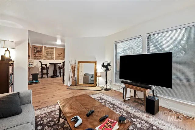 $665,000 | 9495-9497 West Edna Street, Boise, ID 83704