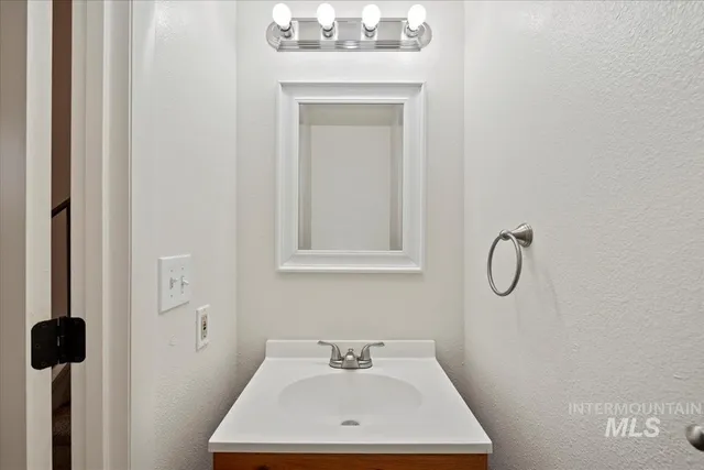 $665,000 | 9495-9497 West Edna Street, Boise, ID 83704