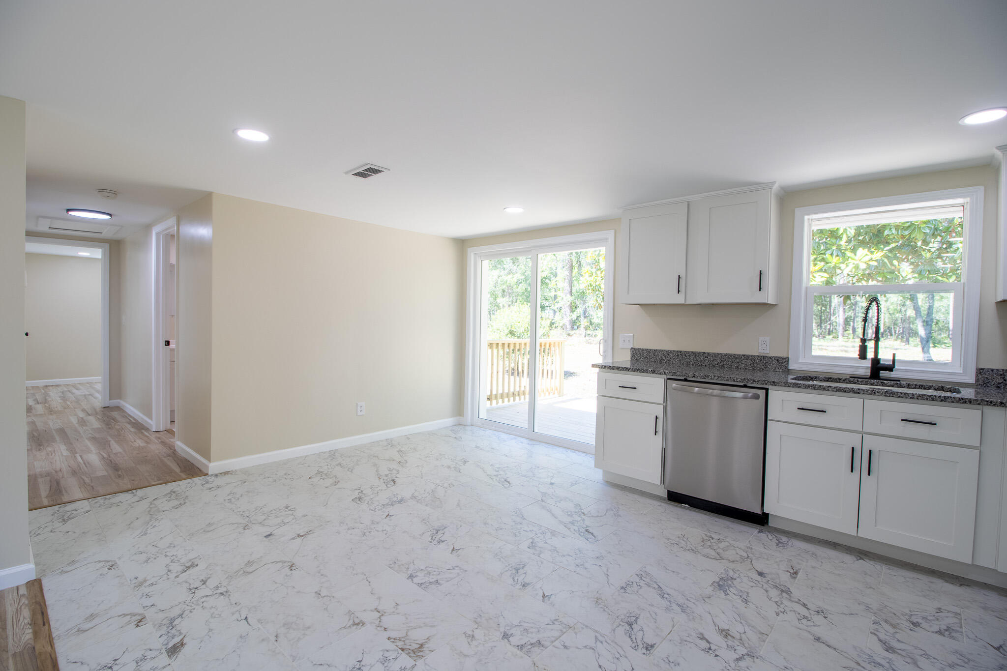 1203 Seivern Road Wagener, SC 29164 - Photo 9 of 35