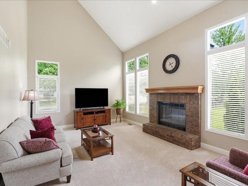 232 Southwest Winterpark Circle Lee's Summit, MO 64081 - Photo 7 of 42