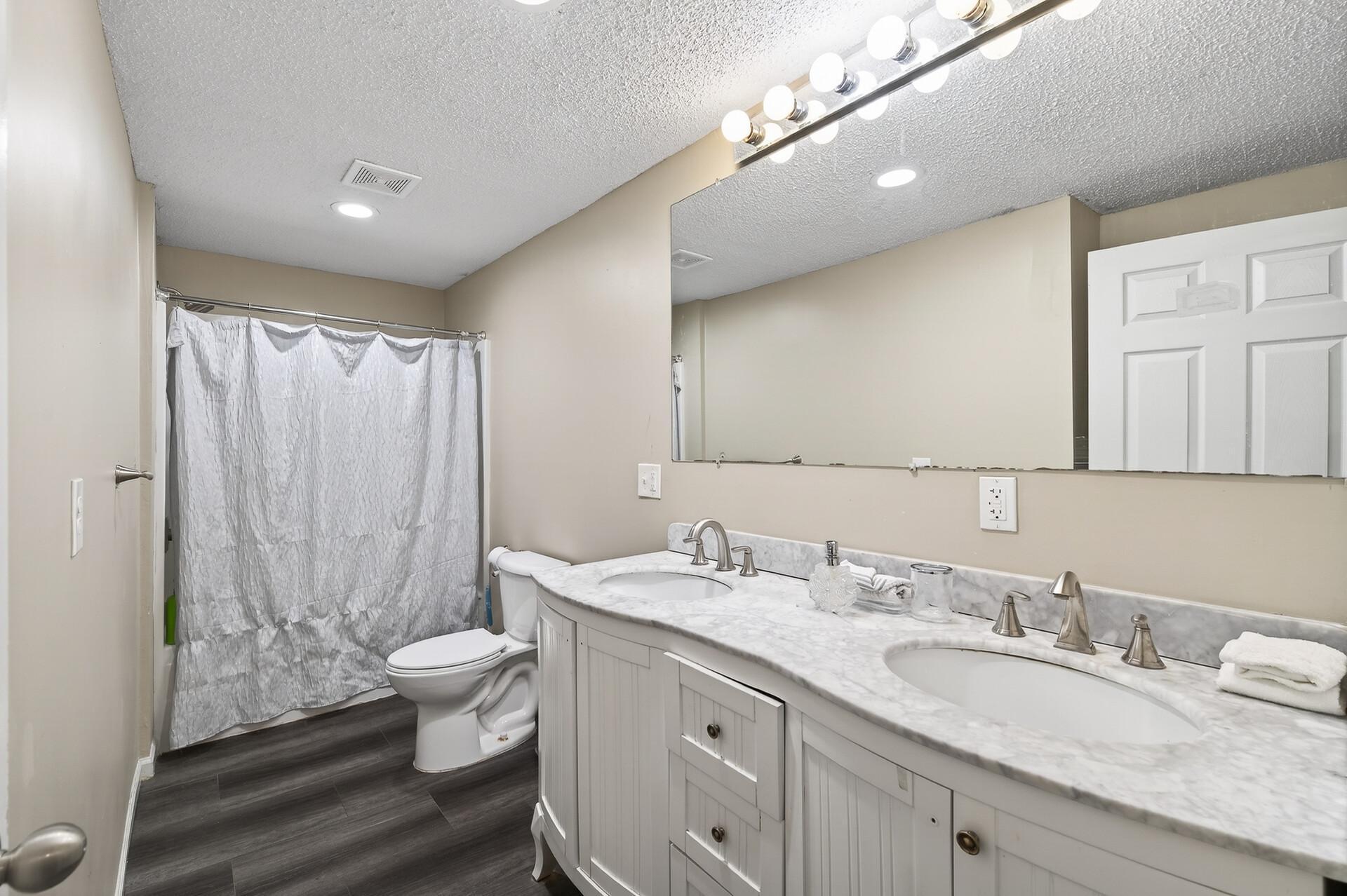 5626 6th Street Northeast Fridley, MN 55432 - Photo 15 of 29