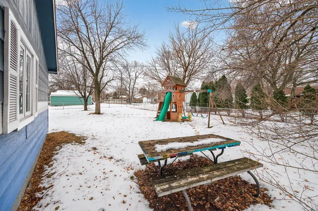 $299,900 | 5626 6th Street Northeast, Fridley, MN 55432