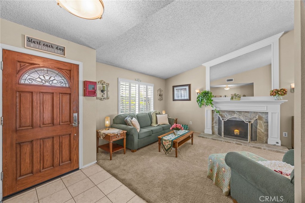 11539 Inglewood Court Riverside, CA 92503 - Photo 4 of 43