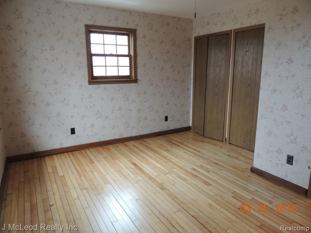 7841 Millington Road Millington, MI 48746 - Photo 16 of 30 DSCN7163.jpg