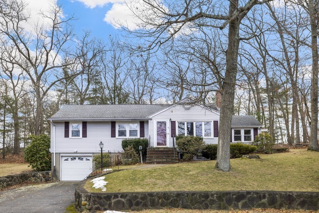 46 Catherine Avenue Reading, MA 01867 - Photo 1 of 32 Gallery Image 1