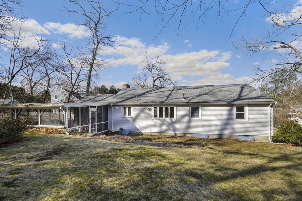 46 Catherine Avenue Reading, MA 01867 - Photo 31 of 32 Gallery Image 31