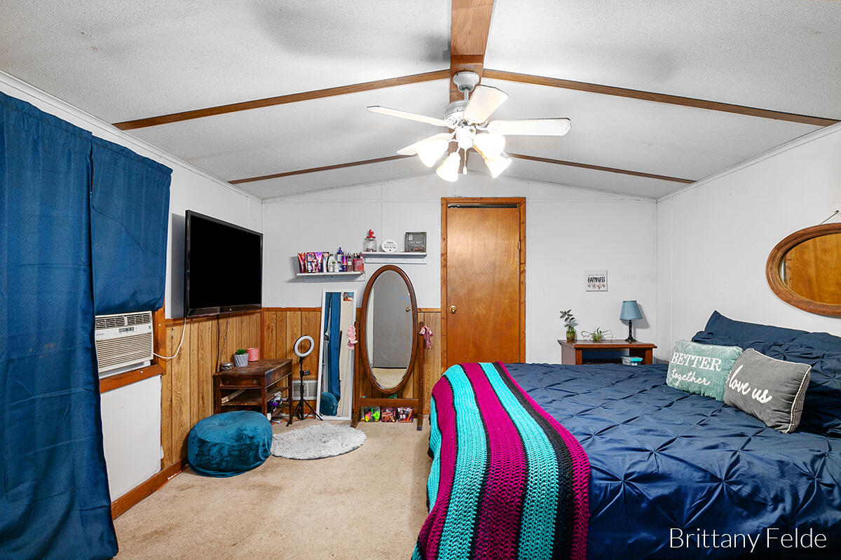 5558 Carlson Road Edmore, MI 48829 - Photo 11 of 20 IMG_1010