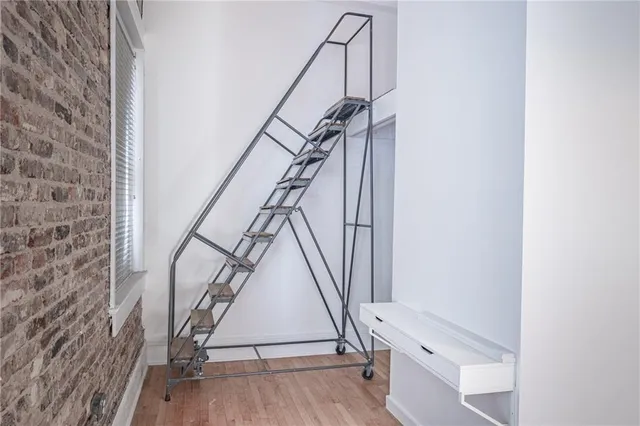 $1,950 | 215 Mitchell Street Southwest, Unit 13, Atlanta, GA 30303