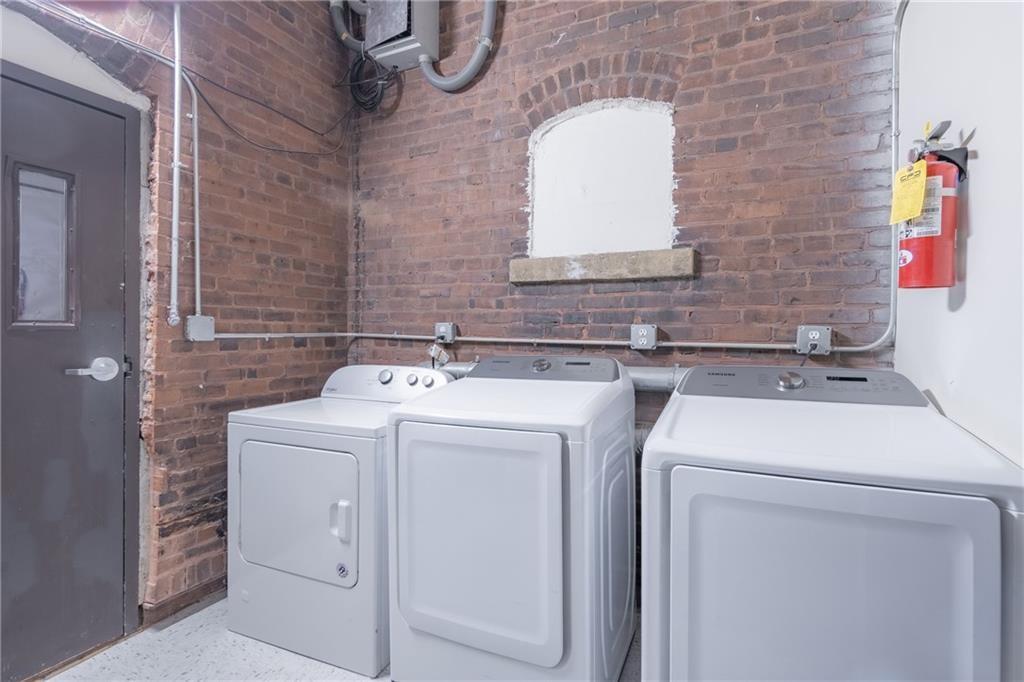 215 Mitchell Street Southwest, Unit 13 Atlanta, GA 30303 - Photo 32 of 36