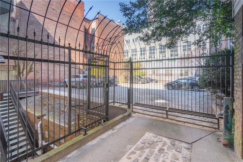 215 Mitchell Street Southwest, Unit 13 Atlanta, GA 30303 - Photo 35 of 36