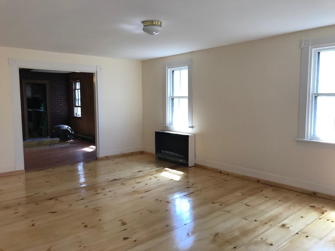 29 Waterville Road Skowhegan, ME 04976 - Photo 7 of 38 29 Waterville Rd Skow Living room 2