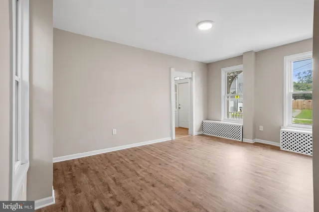 $385,000 | 350 New York Avenue, Columbus, NJ 08022