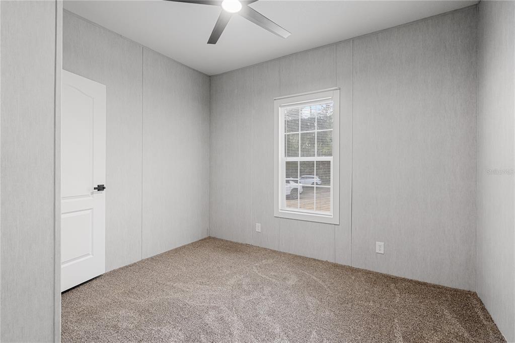375 Sapp Street Inglis, FL 34449 - Photo 24 of 36 an empty room with a window