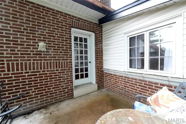 $4,750 | 418 Carswold Drive, St. Louis, MO 63105