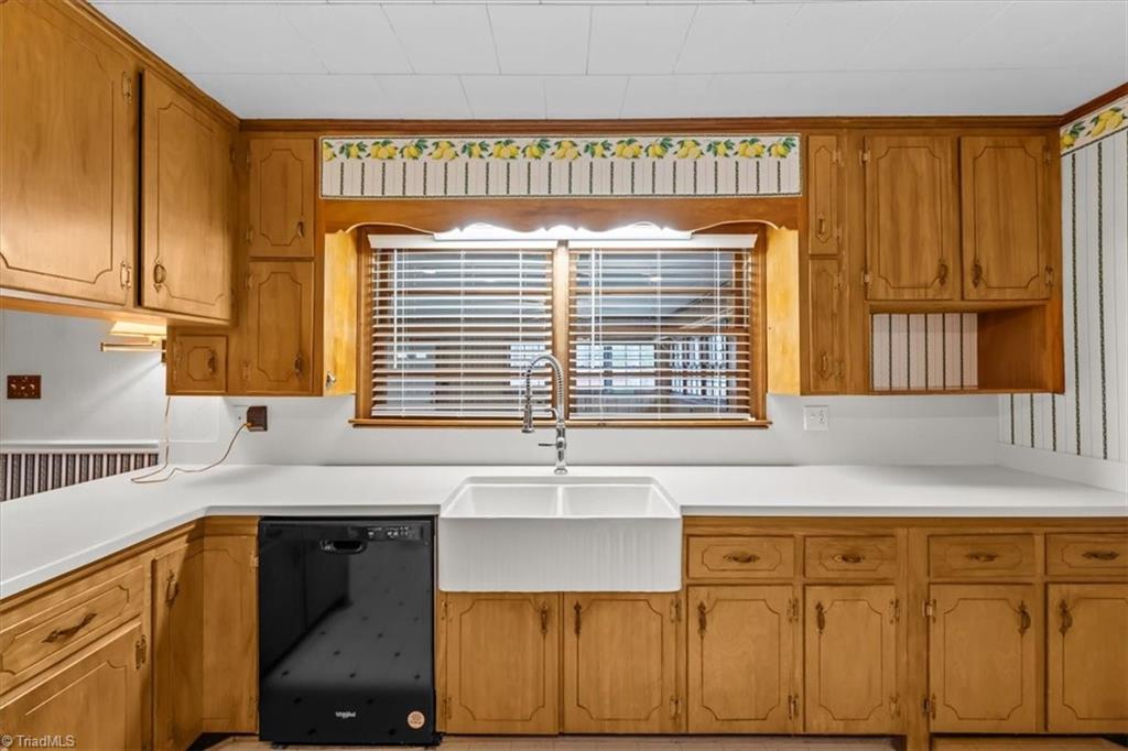 4018 Moon Lindley Road Snow Camp, NC 27349 - Photo 20 of 42