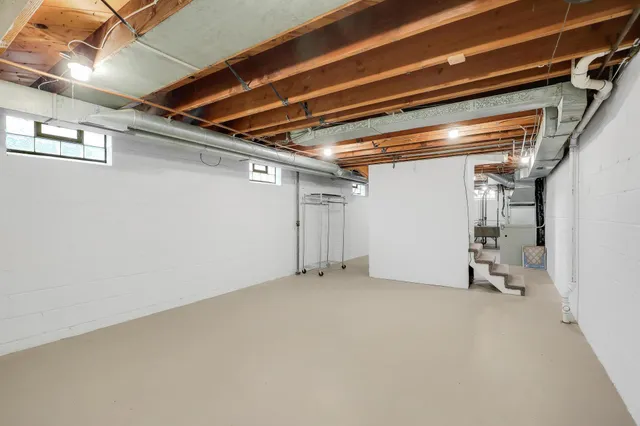 $1,850 | 5101 Zenith Avenue South, Minneapolis, MN 55410