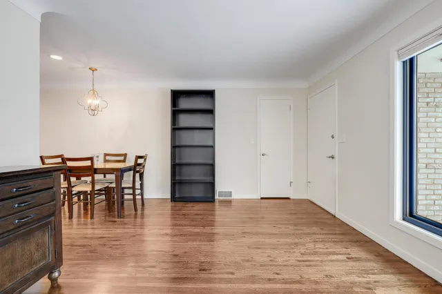 $1,850 | 5101 Zenith Avenue South, Minneapolis, MN 55410