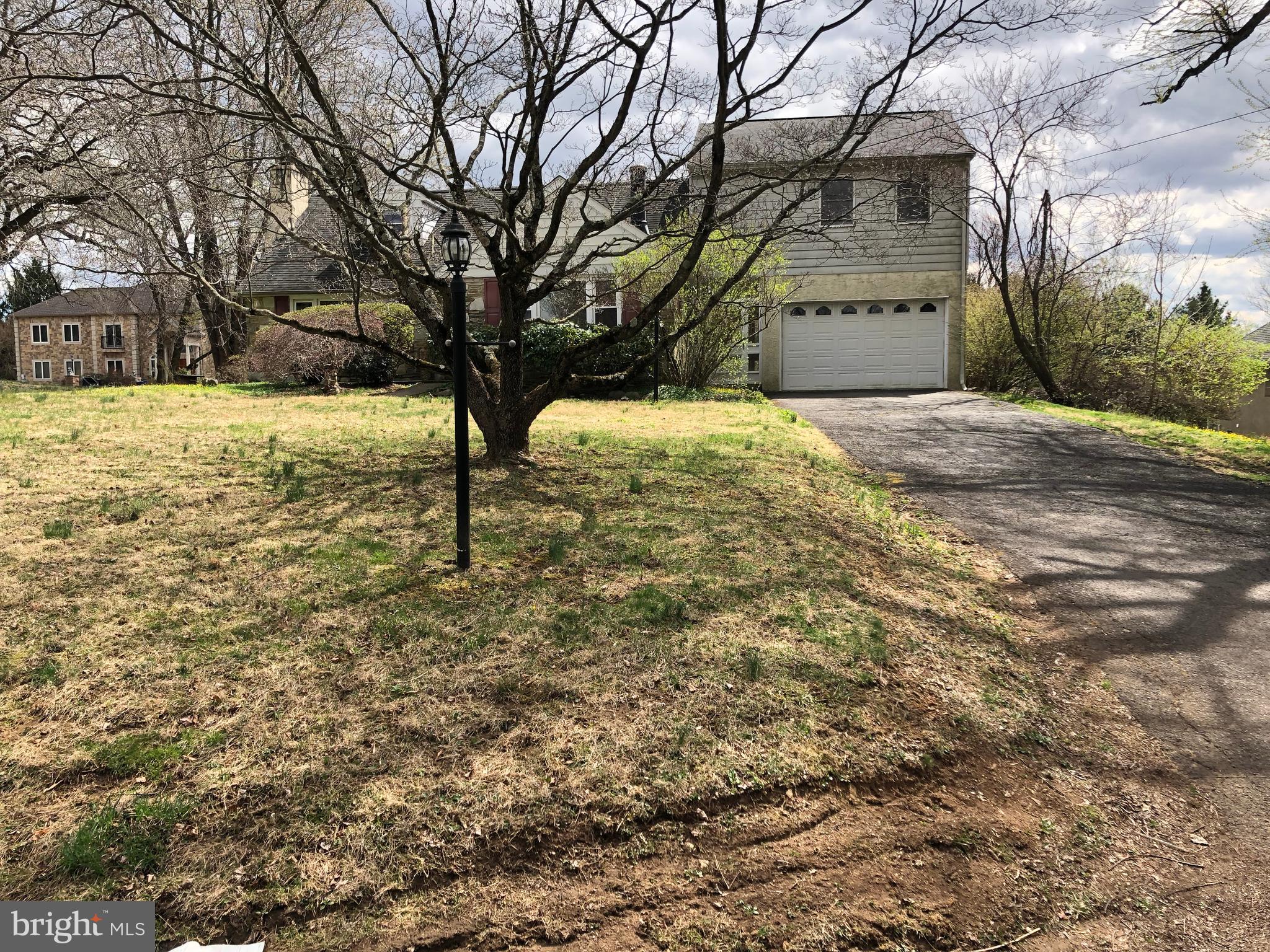 3349 Paper Mill Road Huntingdon Valley, PA 19006 - Photo 3 of 29 Front Exterior