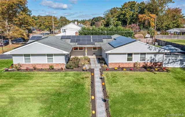 $4,900 | 11 Onyx Drive, Stony Brook, NY 11790