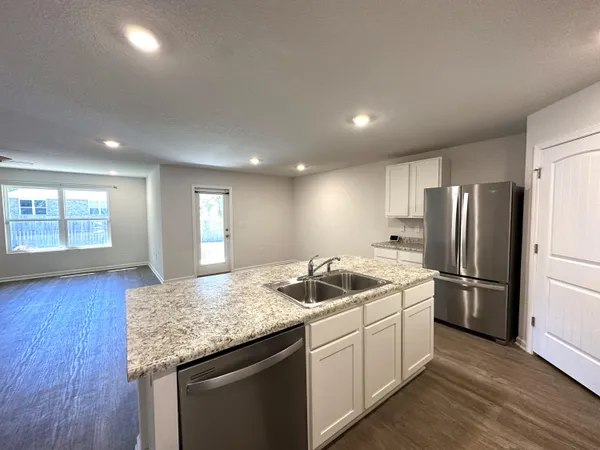 $2,150 | 3481 Sparco Drive, Crestview, FL 32539