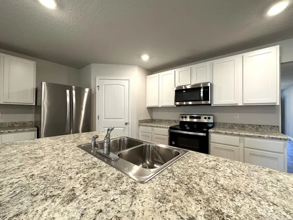 $2,150 | 3481 Sparco Drive, Crestview, FL 32539