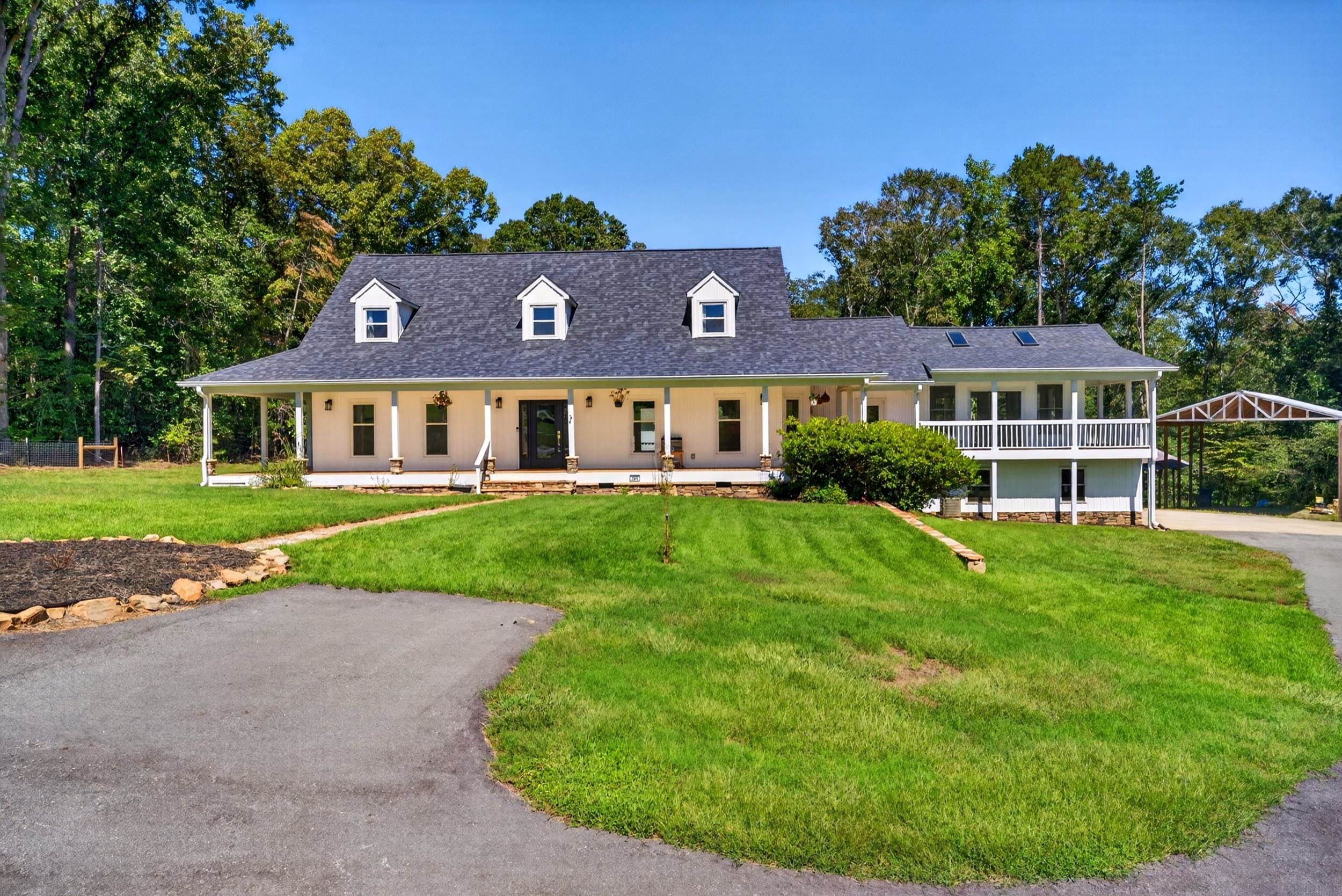 241 Bramlett Road Greer, SC 29651 - Photo 11 of 49 Gallery Image 11