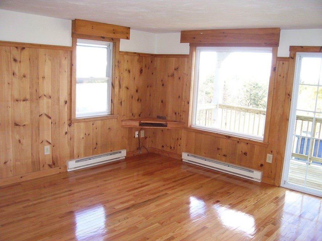 64 Charnock Hill Road Rutland, MA 01543 - Photo 4 of 10 Gallery Image 4