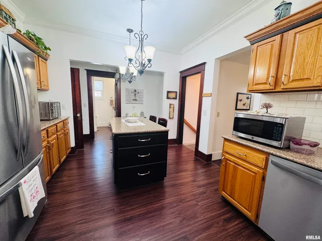 $139,900 | 682 North Rile Street, Bushnell, IL 61422