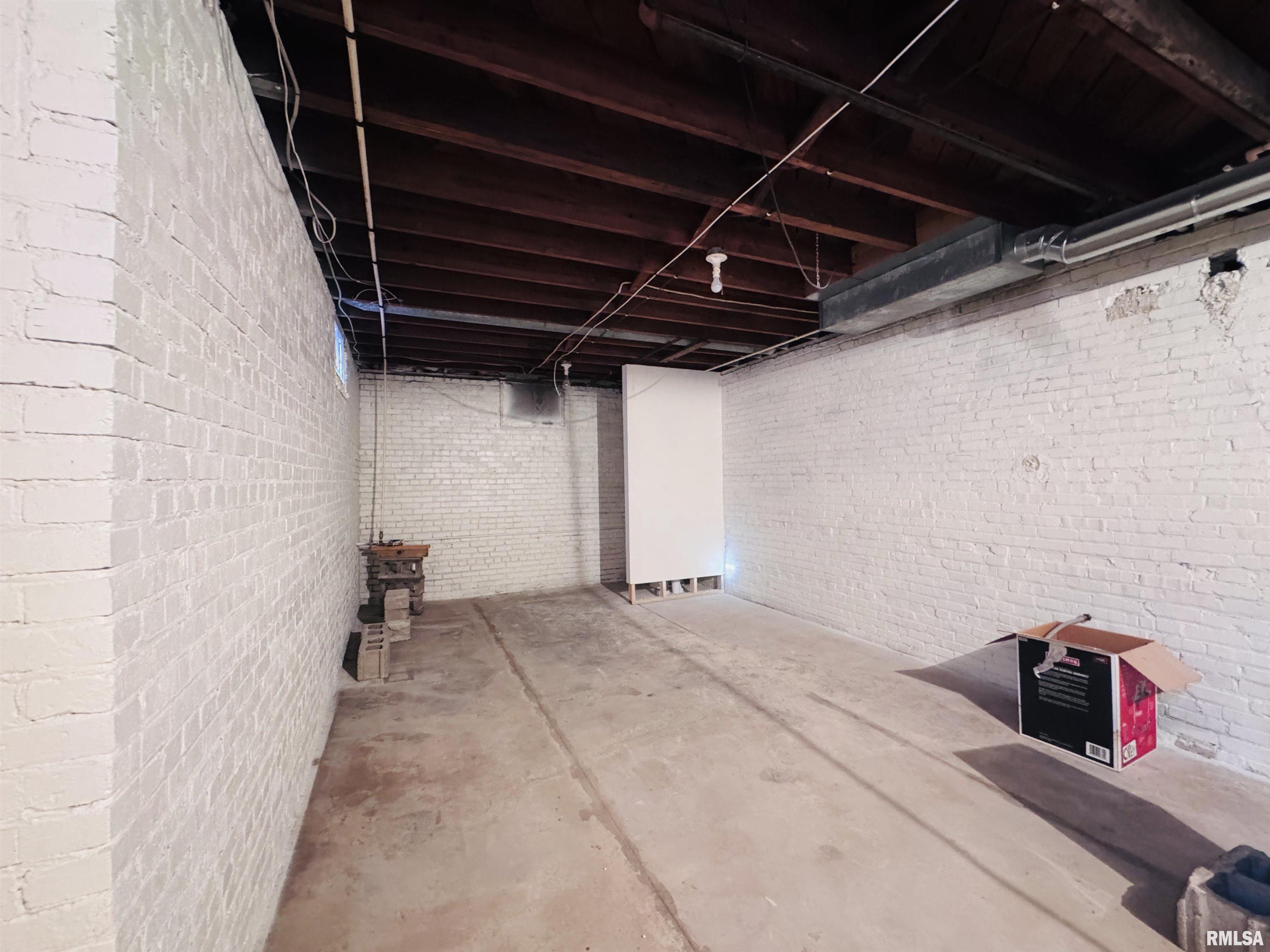 682 North Rile Street Bushnell, IL 61422 - Photo 28 of 50