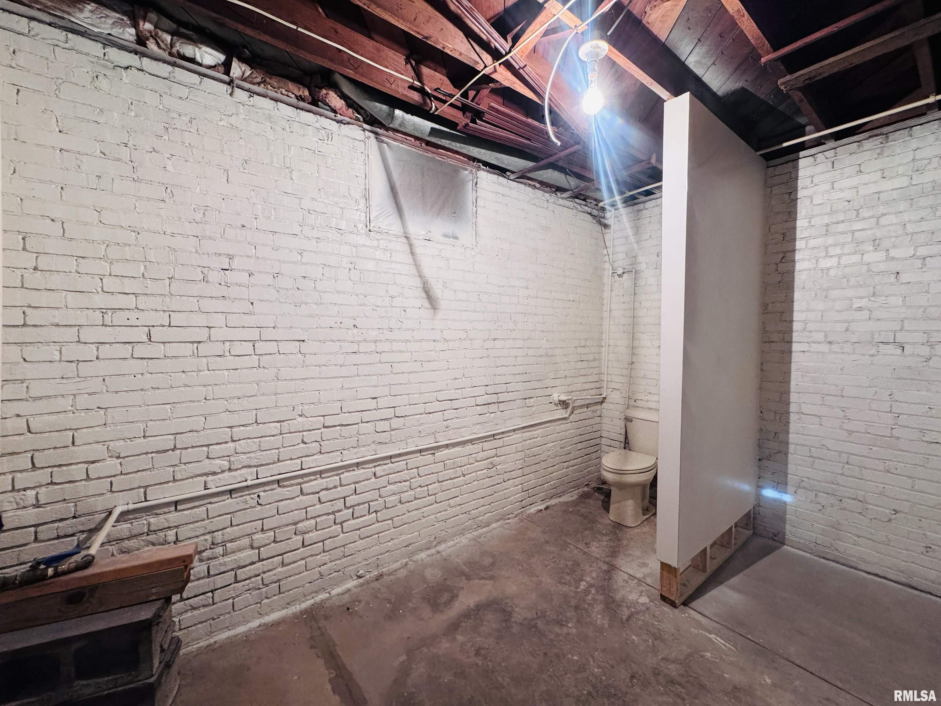 682 North Rile Street Bushnell, IL 61422 - Photo 36 of 50