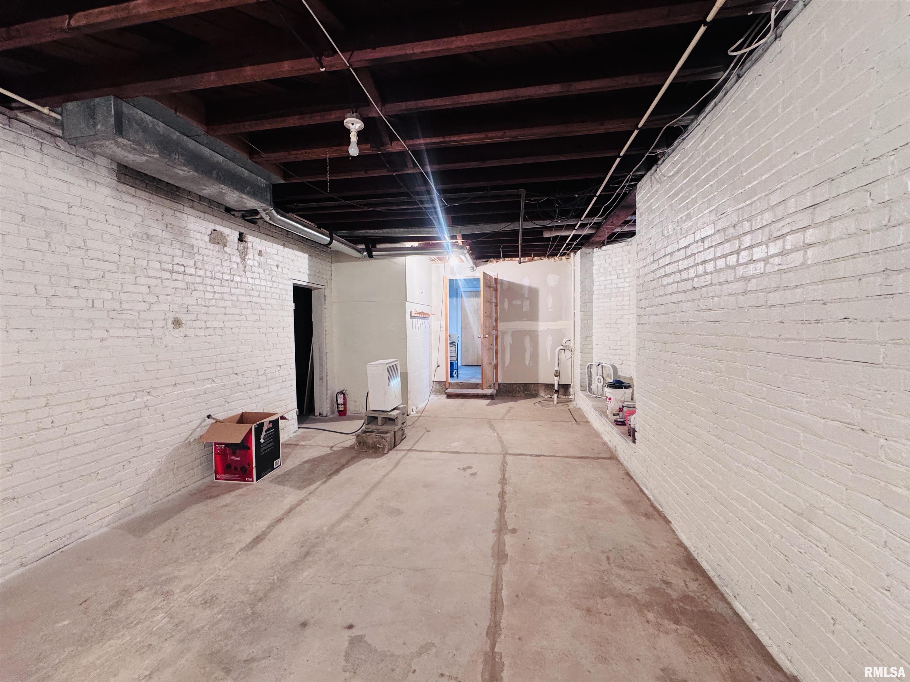 682 North Rile Street Bushnell, IL 61422 - Photo 37 of 50