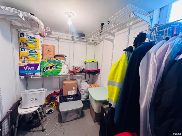 $139,900 | 682 North Rile Street, Bushnell, IL 61422