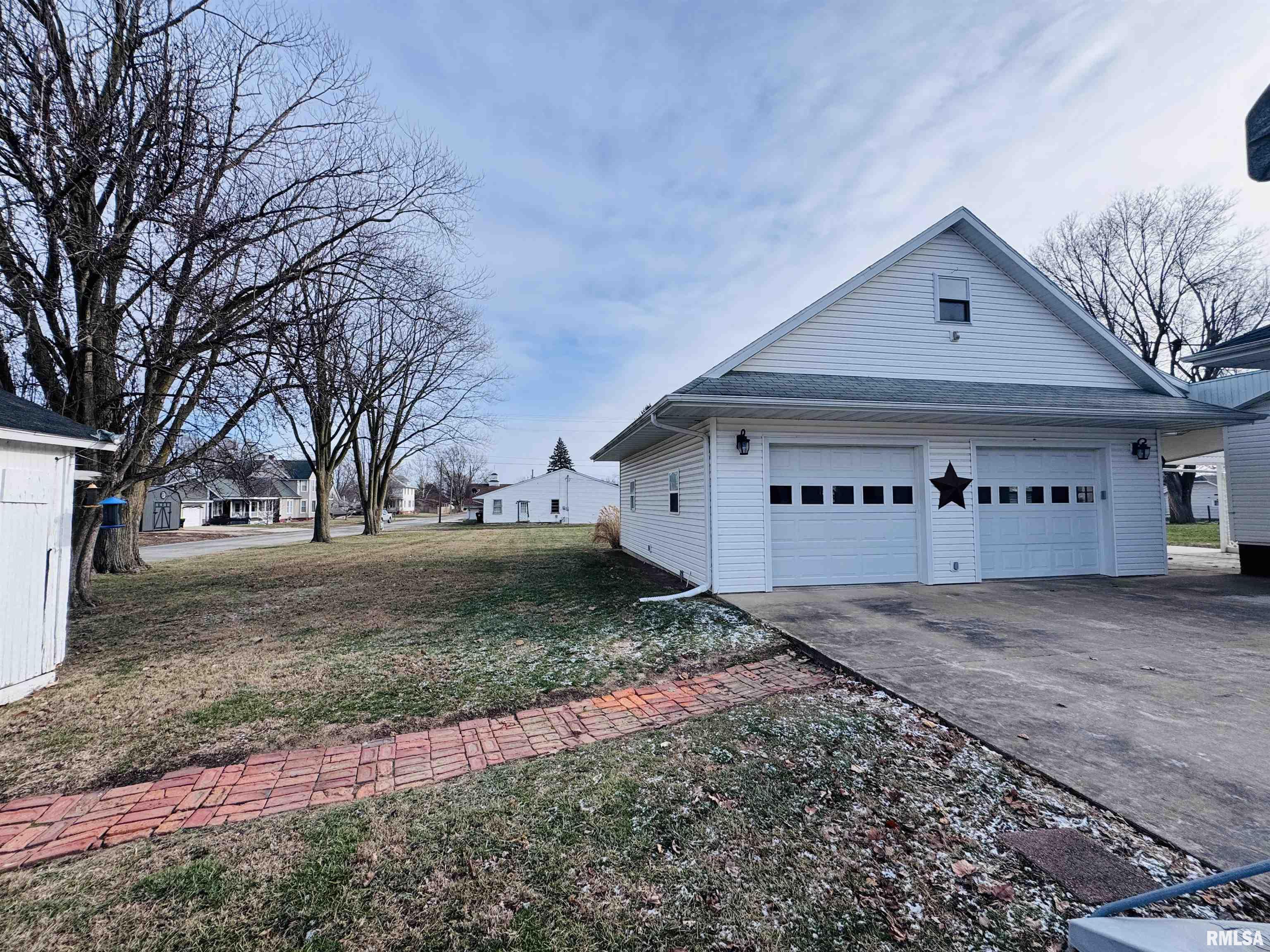 682 North Rile Street Bushnell, IL 61422 - Photo 6 of 50